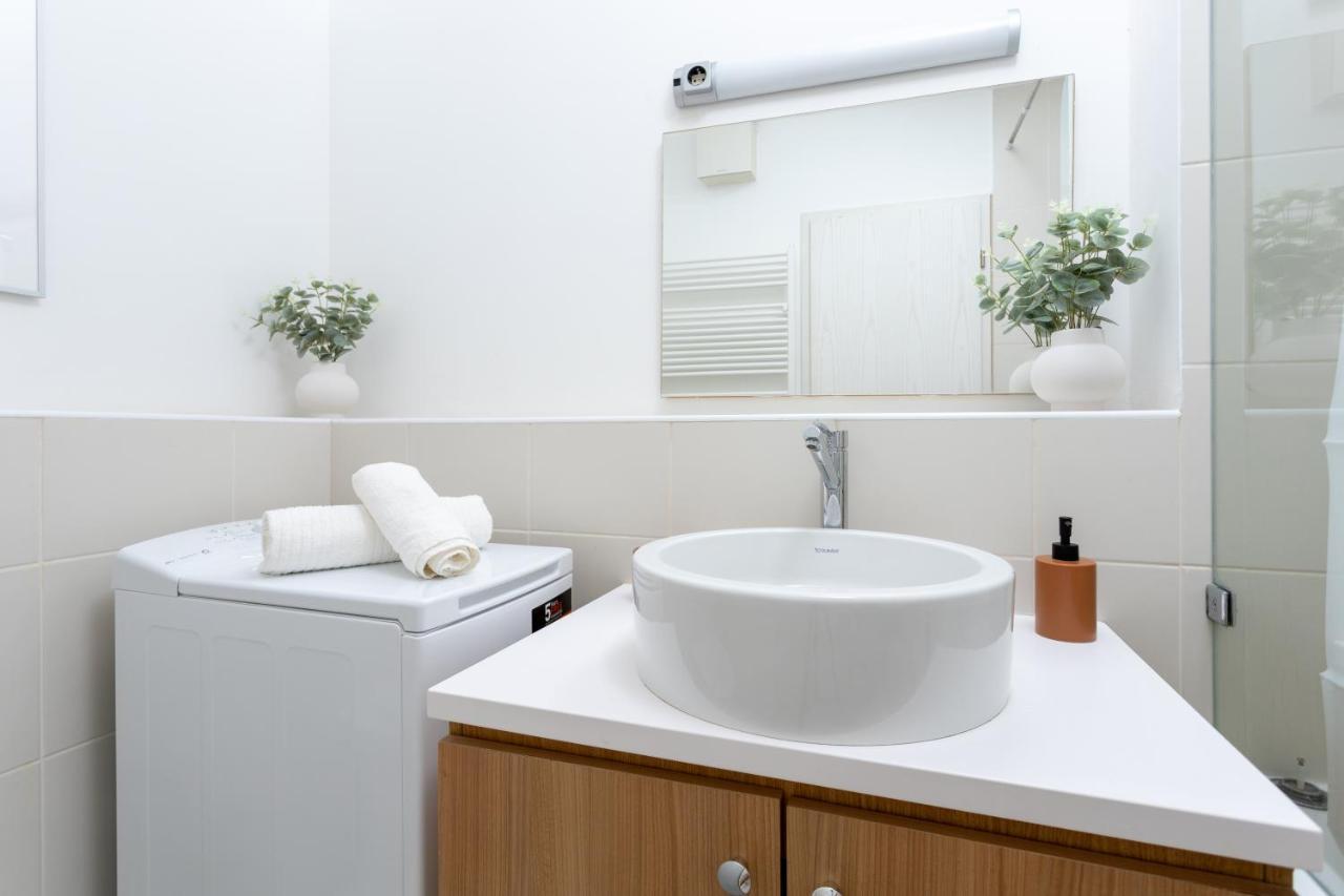Urban Oasis With Free Parking Apartment Budapest Luaran gambar